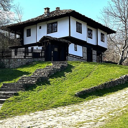 Къща За Гости Иван Карадимитров Bozhentsi Eksteriør billede